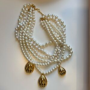 Tuckernuck Necklace, new